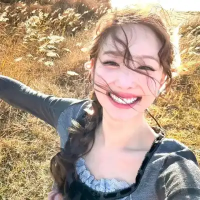 靳高妍